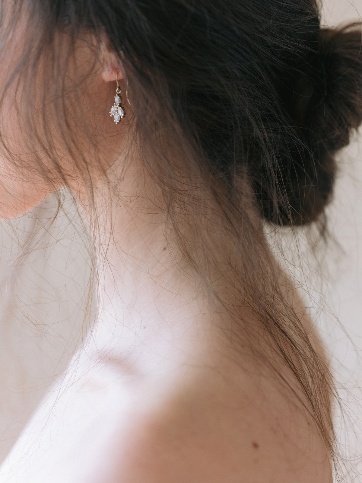 Grace Earrings White